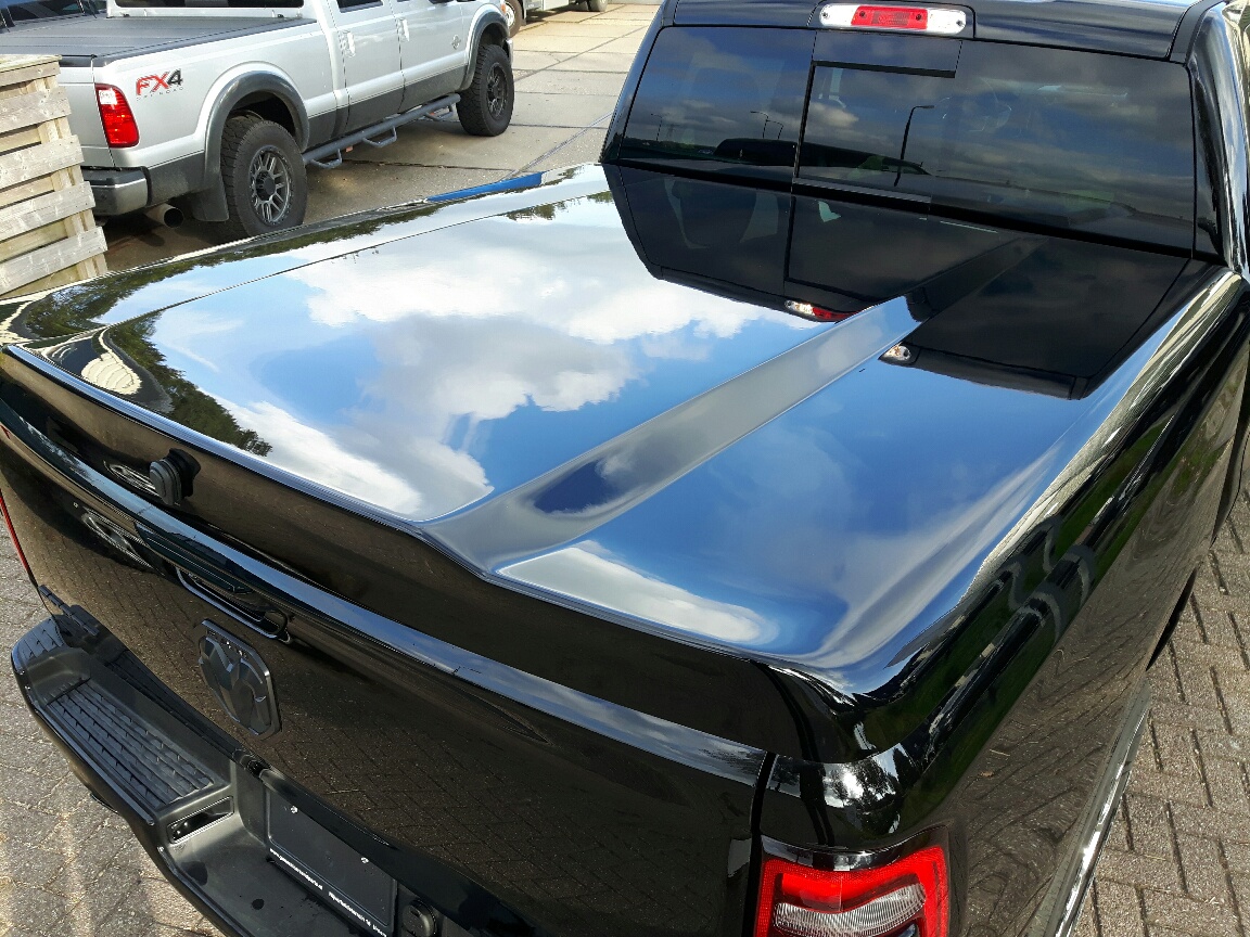 Dodge ram bed deals cover